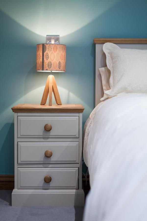 The Venue Serviced Apartments Huddersfield Buitenkant foto