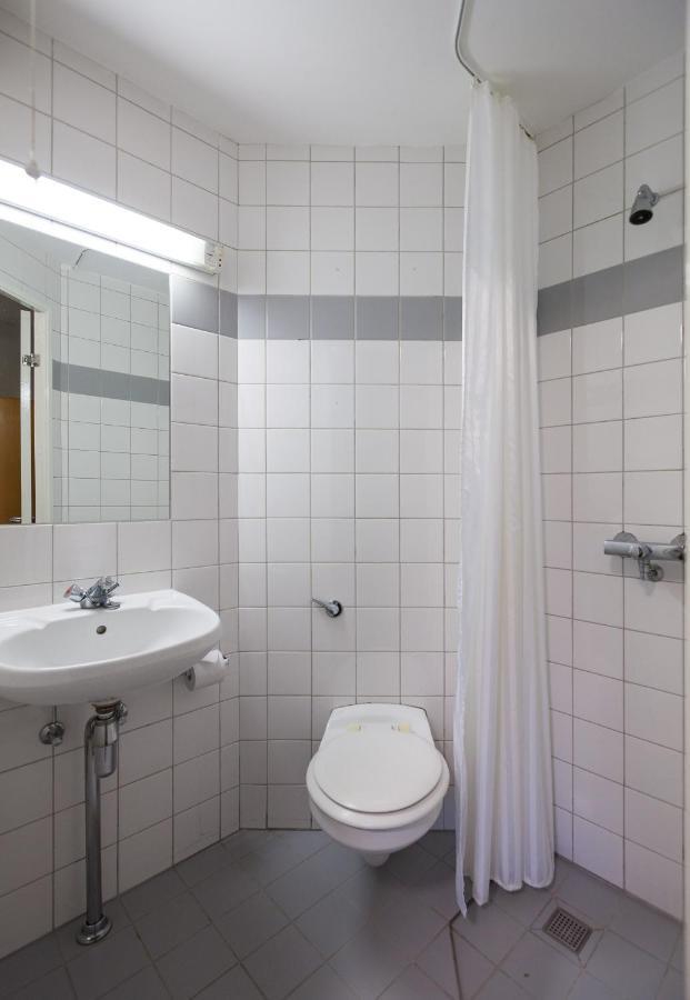 The Venue Serviced Apartments Huddersfield Buitenkant foto